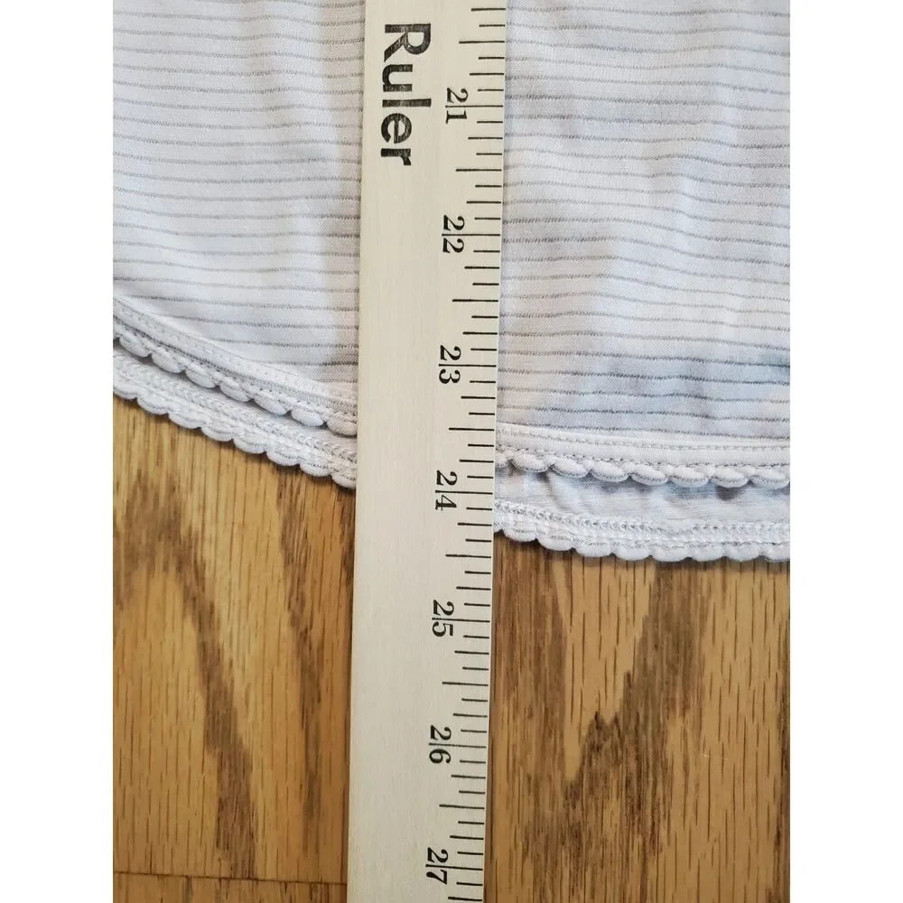 lululemon Womens 2 105F Singlet Scalloped Edges Pale Pink VGUC Athleisure